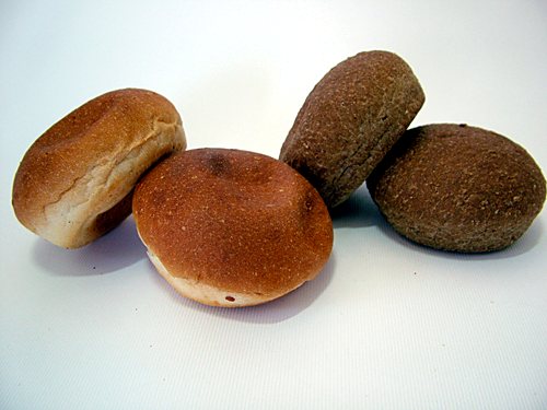Yuvarlak köy ekmekleri